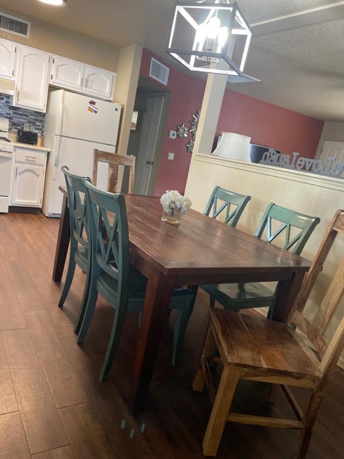 All Season Vacation Home! Котънууд Екстериор снимка